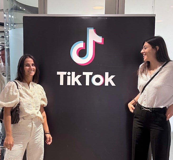 Cómo mejorar tu rendimiento en la temporada alta con TikTok: Estrategias clave desde la conferencia «Boost Your Performance for Peak Season»